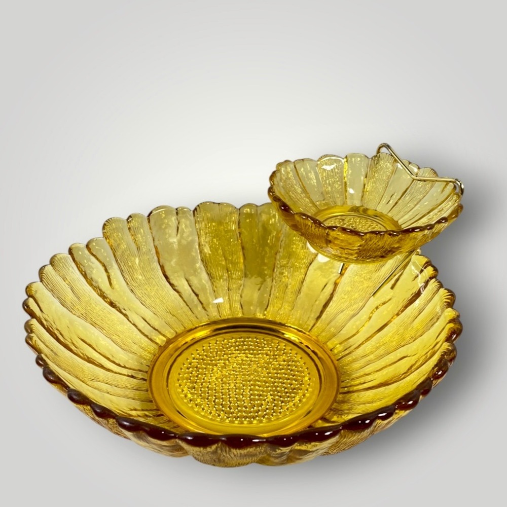 Anchor Hocking Country Garden Chip Dip Set Honey Gold Amber Glass 1960s 70s